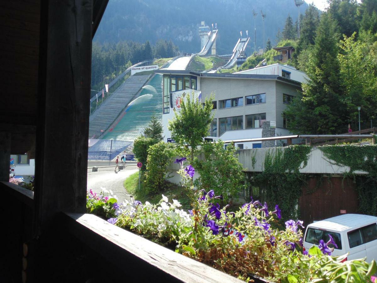 Ferienwohnung Schanzenblick Oberstdorf Ngoại thất bức ảnh